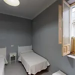 ゲストハウス ペンション ガラ